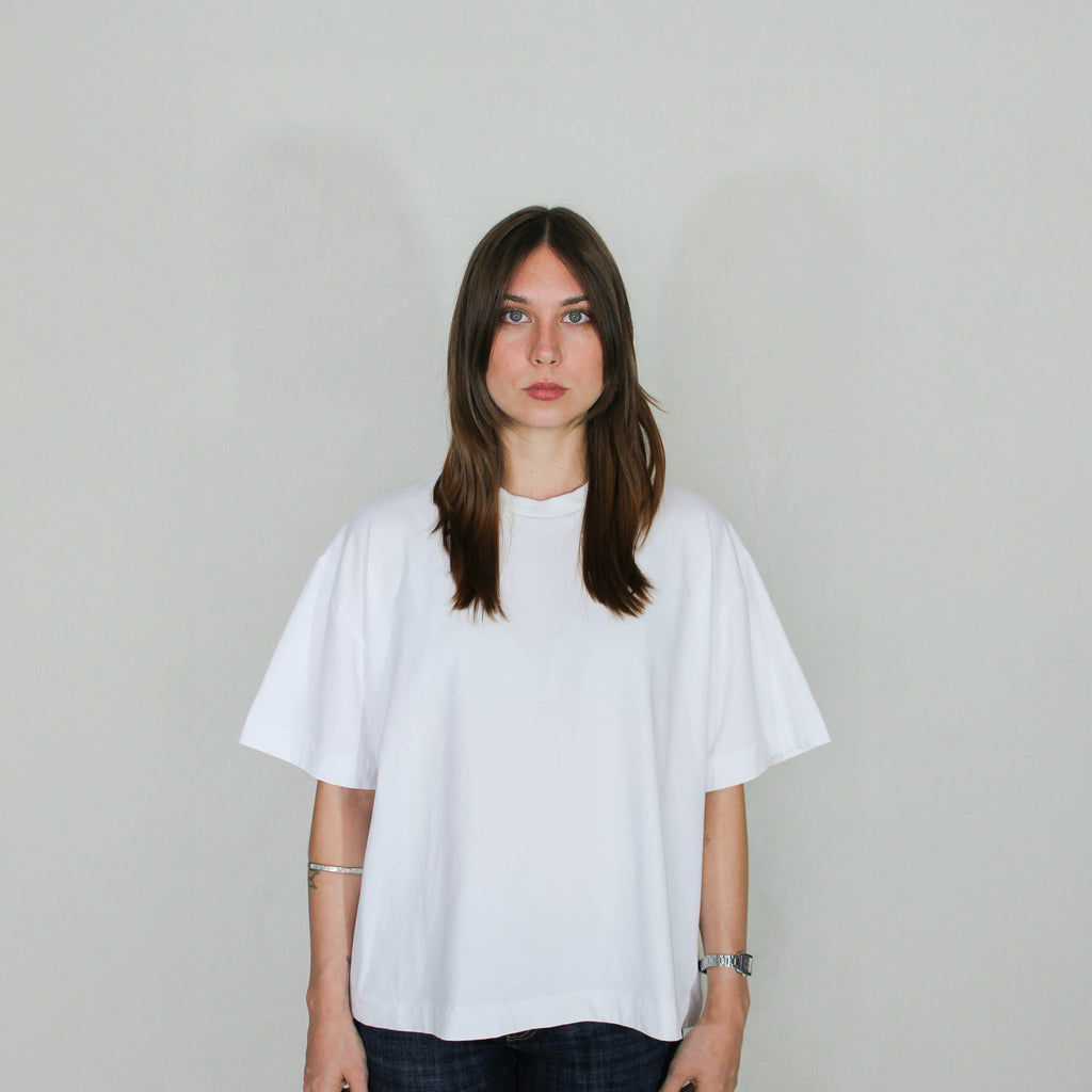 THE WHITE OVERSIZED SIGNATURE T-SHIRT